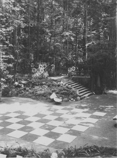 1931 Alice Adventuring in Wonderland Chess Board 